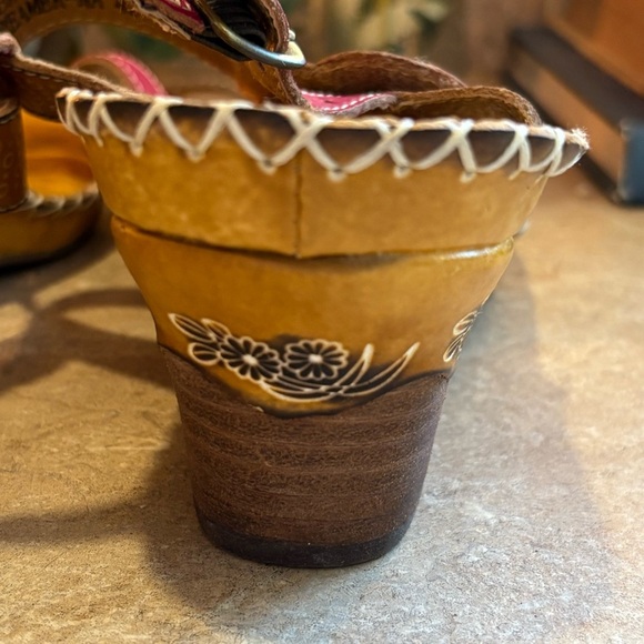 L'Artiste Brown Sandals for Women size 11 - Picture 7 of 13